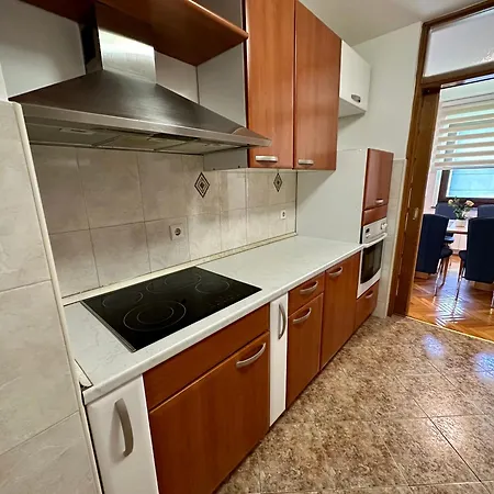 By Expert Aria Center