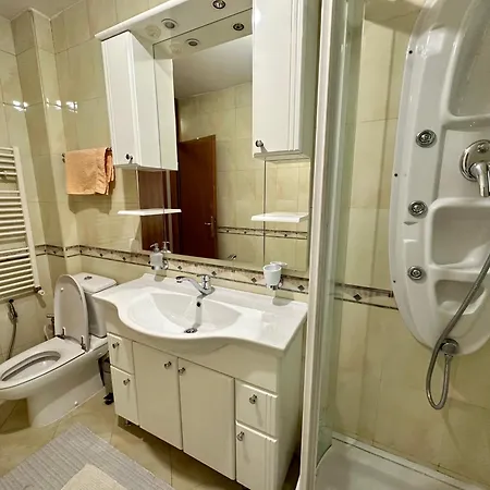 By Expert Aria Center